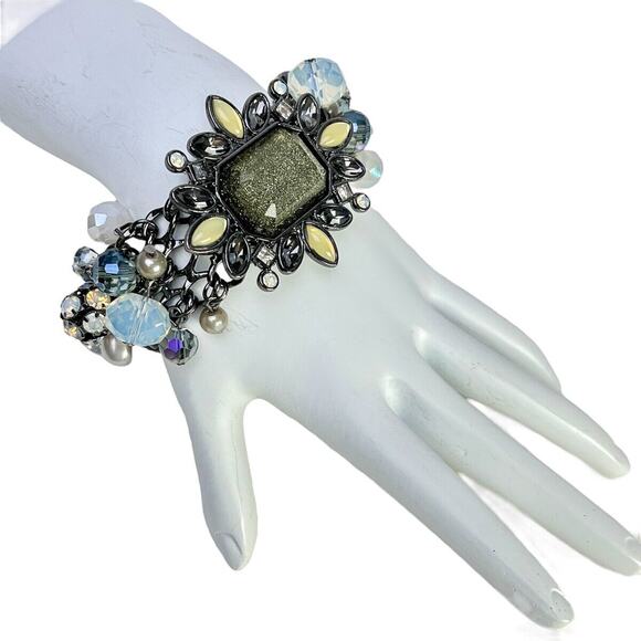 Cha Cha Bracelet Glitter Stone Blue Dangle Beads Gun Metal Chain Magnet Clasp - Picture 9 of 14